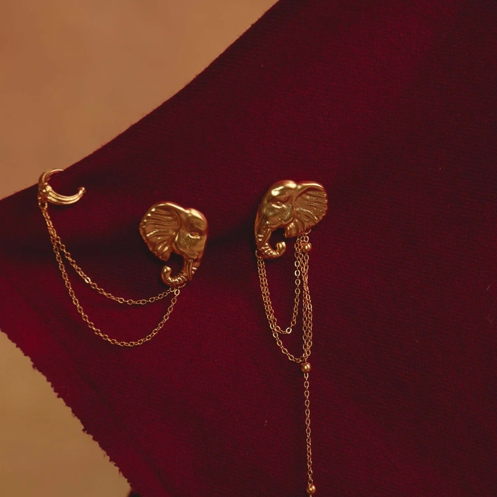 Elephant Chained Lover Earrings